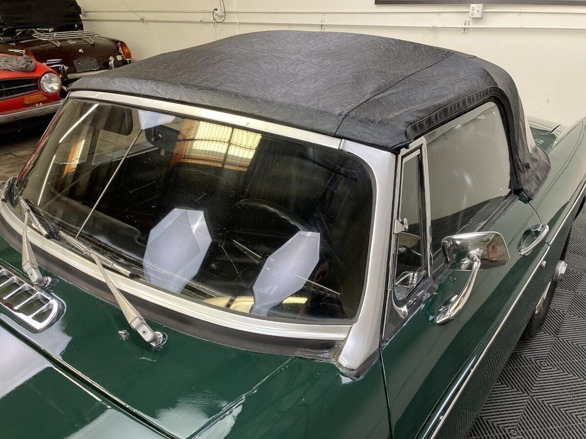 1970 MG MGB - photo 7
