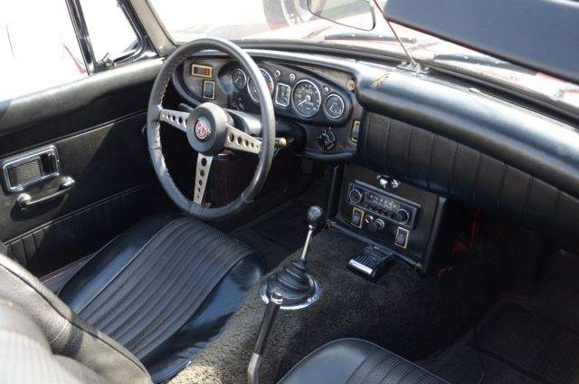 1970 MG MGB Roadster - photo 6