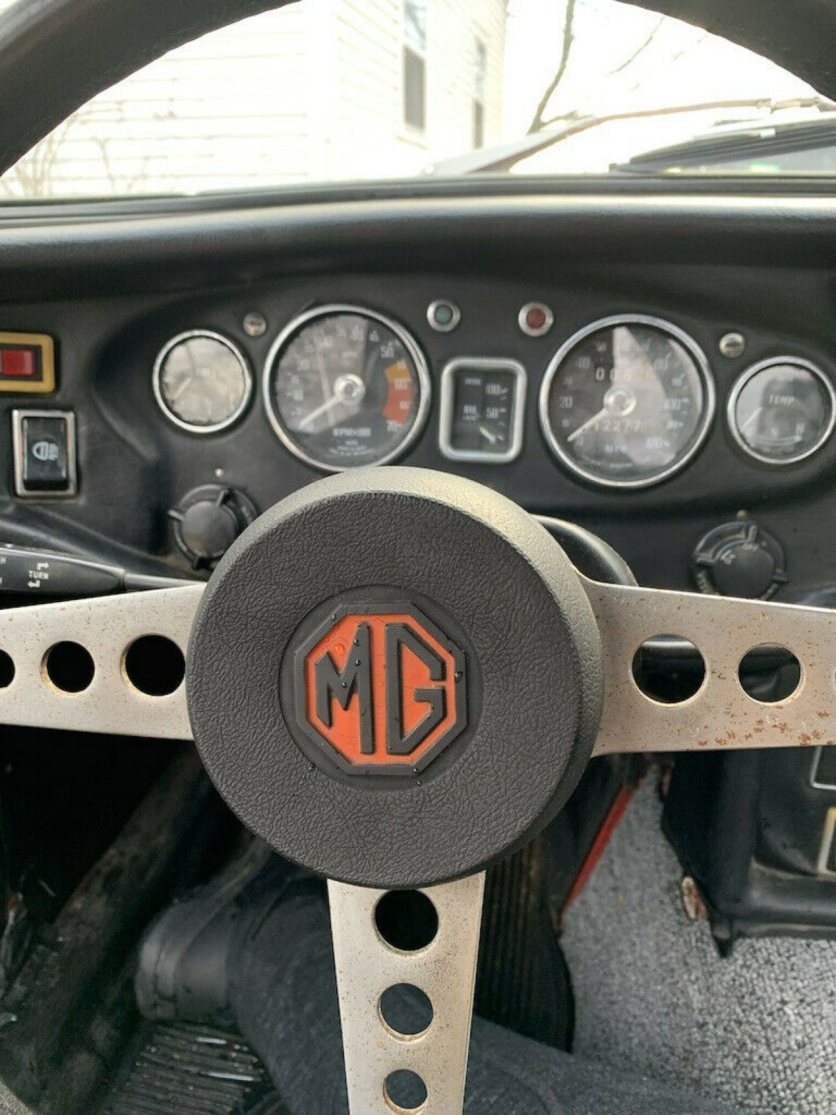 1970 MG MGB - photo 3