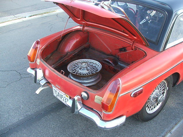 1970 MG MGB ROADSTER - photo 7