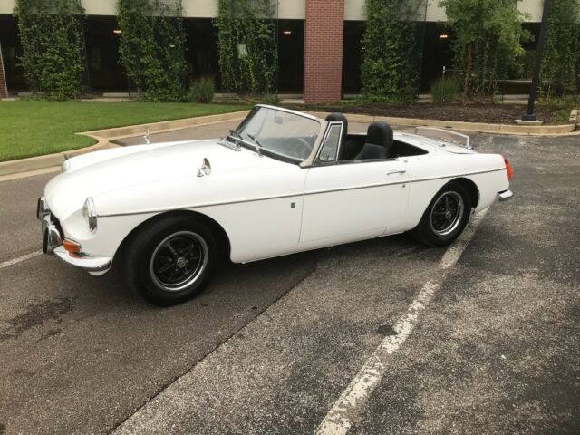 1970 MGB with hardtop 1970 MG MGB
