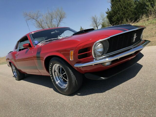 1970 Ford Mustang BOSS 302ci - 4 Speed, Red, Fully Restored - photo 12