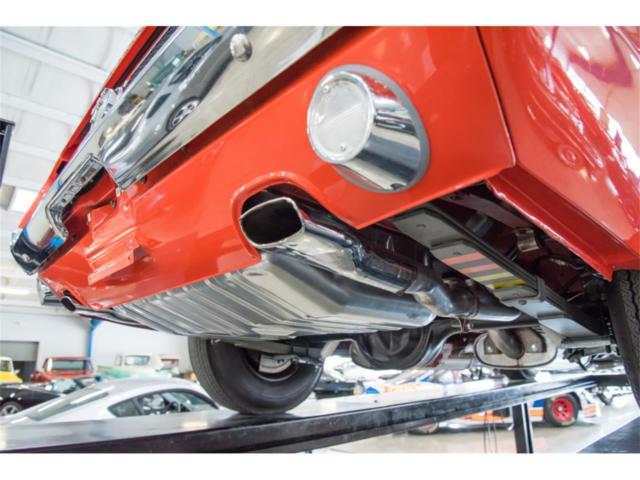 1970 Ford Mustang White deluxe interior - photo 3