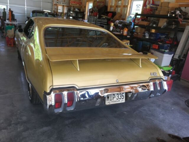 1970 Oldsmobile 442 - photo 2