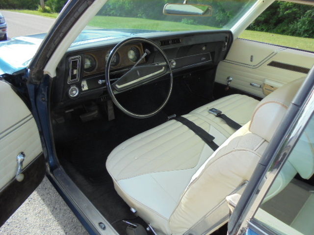 1970 Oldsmobile Cutlass 2 door - photo 13