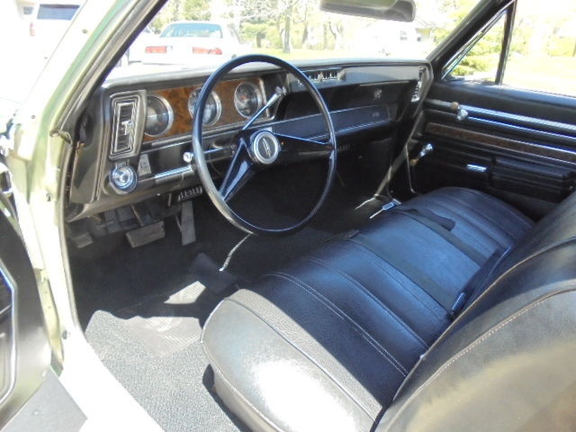 1970 Oldsmobile Cutlass no vinyl - photo 9