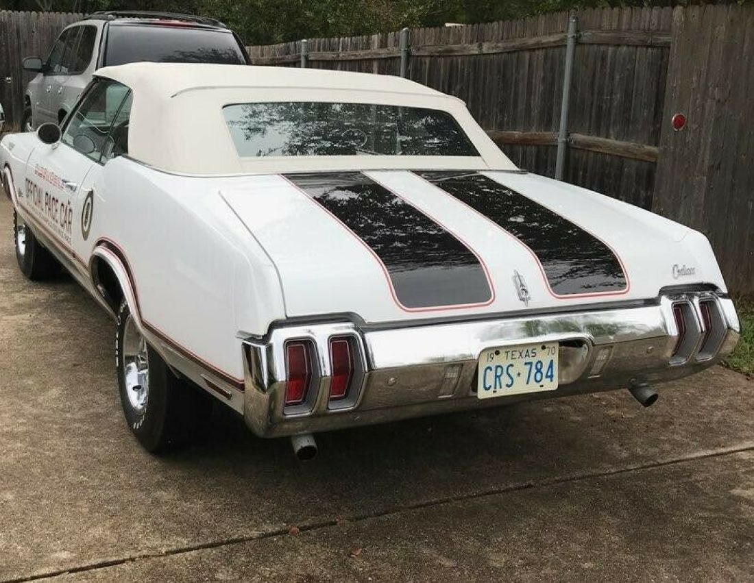 1970 Oldsmobile Cutlass Pace Car - photo 11