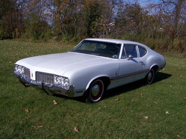 1970 OLDS F85 CUTLASS 1970 Oldsmobile Cutlass WHITE