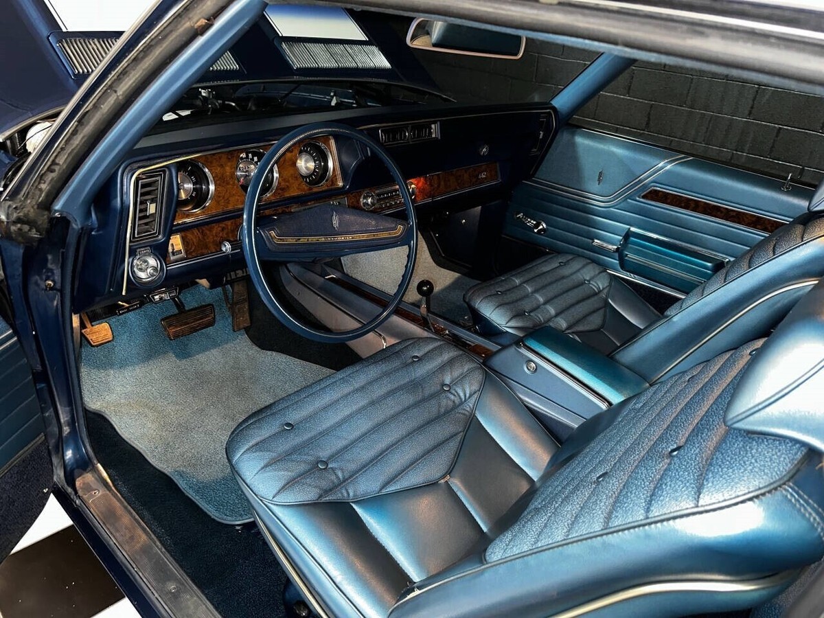 1970 Oldsmobile 442 455 CI V-8, Automatic, Air Conditioning - photo 2