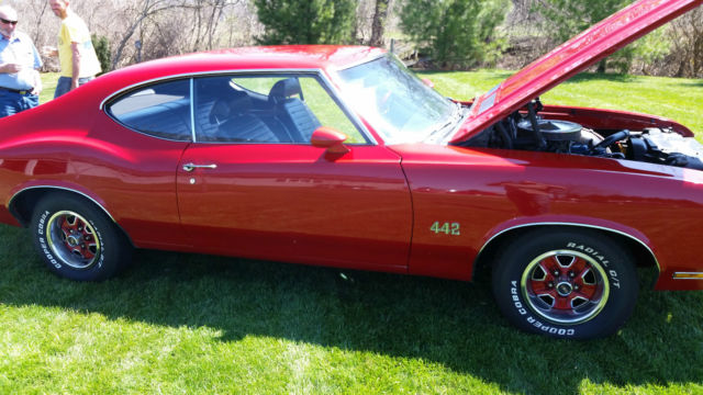 1970 Oldsmobile 442 - photo 2