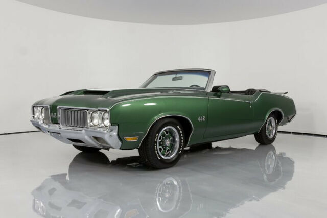 1970 Oldsmobile 442 Convertible - photo 3