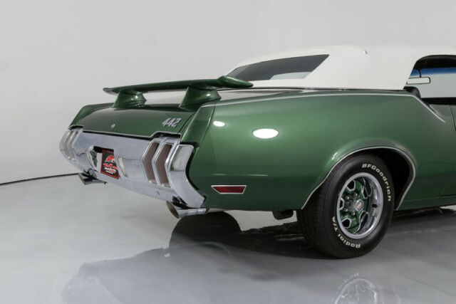 1970 Oldsmobile 442 Convertible - photo 9