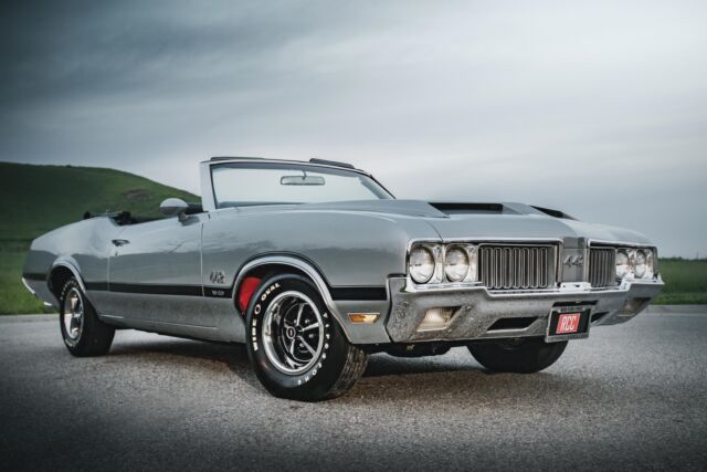 1970 Oldsmobile 442 W-30 4 Speed Convertible