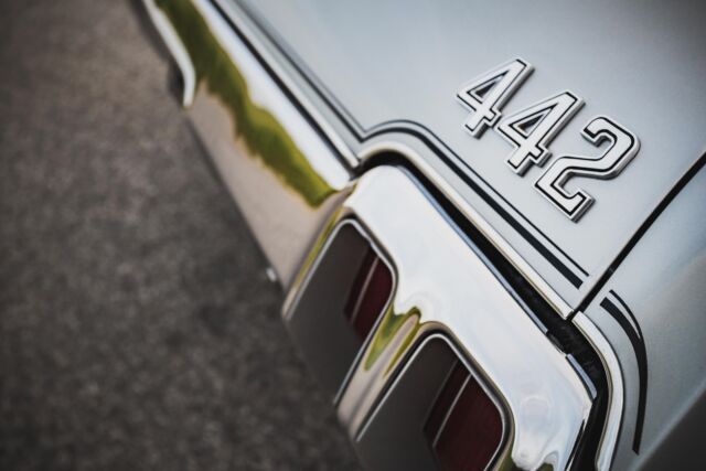 1970 Oldsmobile 442 W-30 4 Speed Convertible - photo 10