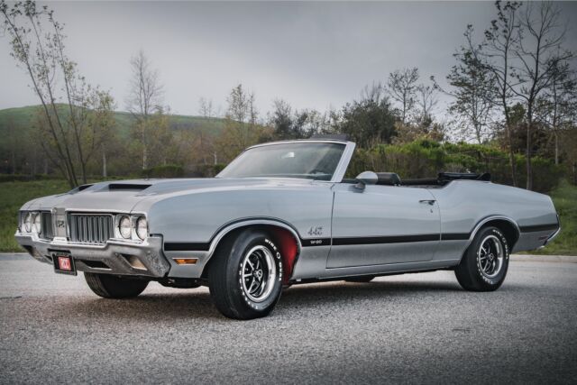 1970 Oldsmobile 442 W-30 4 Speed Convertible - photo 13