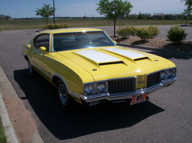 1970 Oldsmobile 442 Holiday Coupe - photo 6