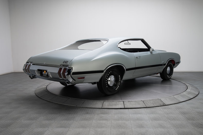 1970 Oldsmobile 442 W-30 - photo 2