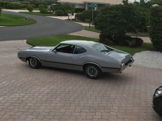 1970 Oldsmobile 442 - photo 2