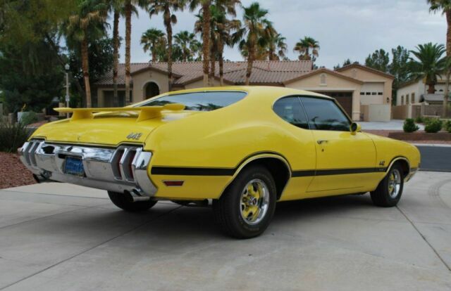 1970 Oldsmobile 442 Full Restoration, Air, Auto, Rare Colors, Stunning - photo 12