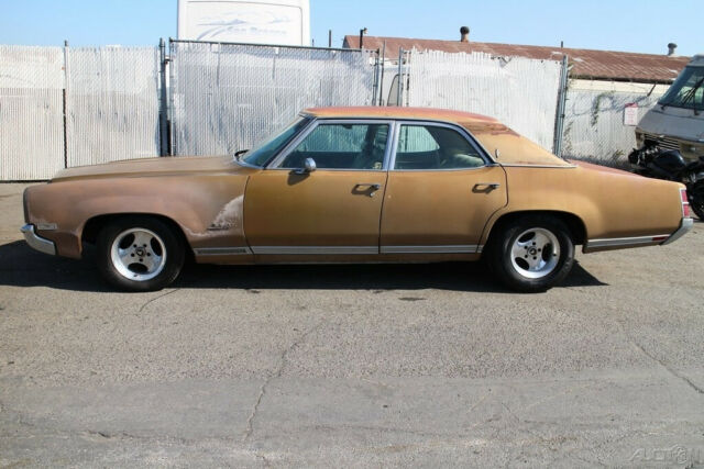 1970 Oldsmobile Eighty-Eight - photo 2