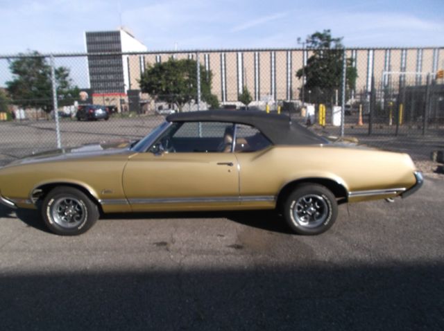1970 Oldsmobile Cutlass CONVERTIBLE - photo 5