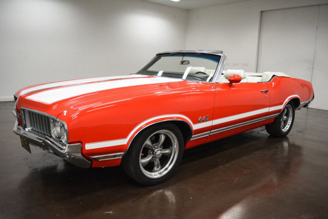 1970 Oldsmobile Cutlass -- - photo 3