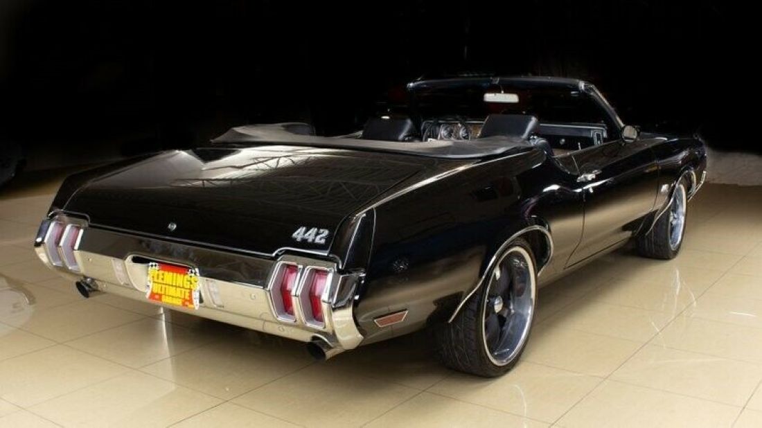 1970 Oldsmobile Cutlass 442 Convertible - photo 7