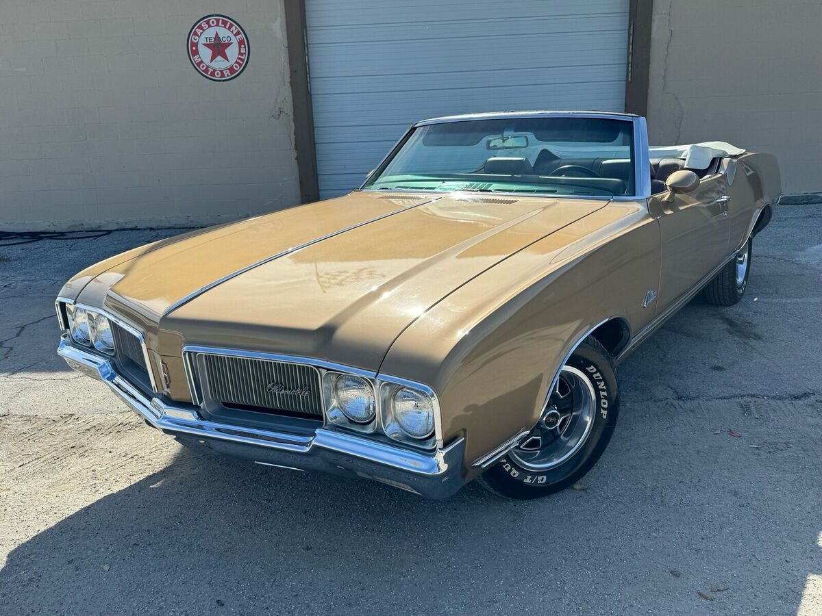 1970 Oldsmobile Cutlass 5.0 Supreme Classic Coupe Brown RWD Automatic 1970 Oldsmobile Cutlass convertible