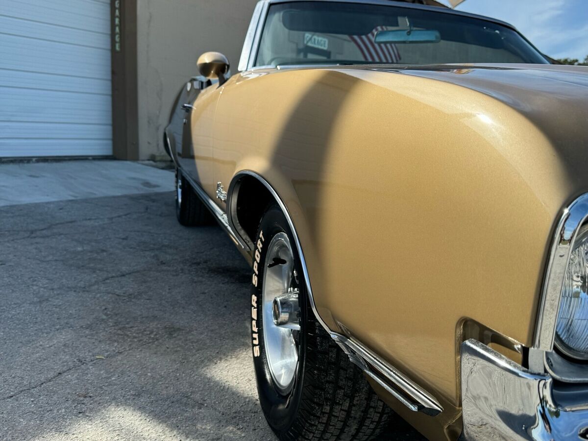1970 Oldsmobile Cutlass convertible - photo 10