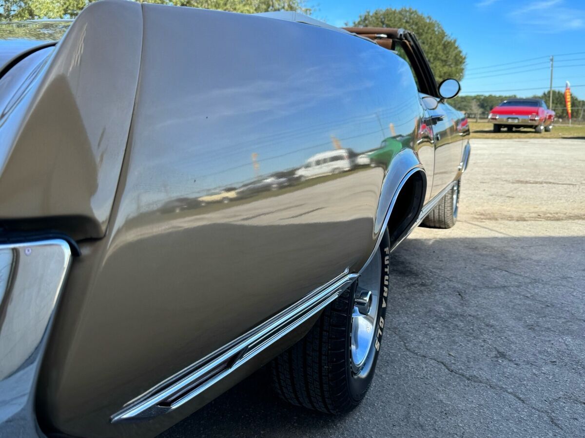 1970 Oldsmobile Cutlass convertible - photo 12