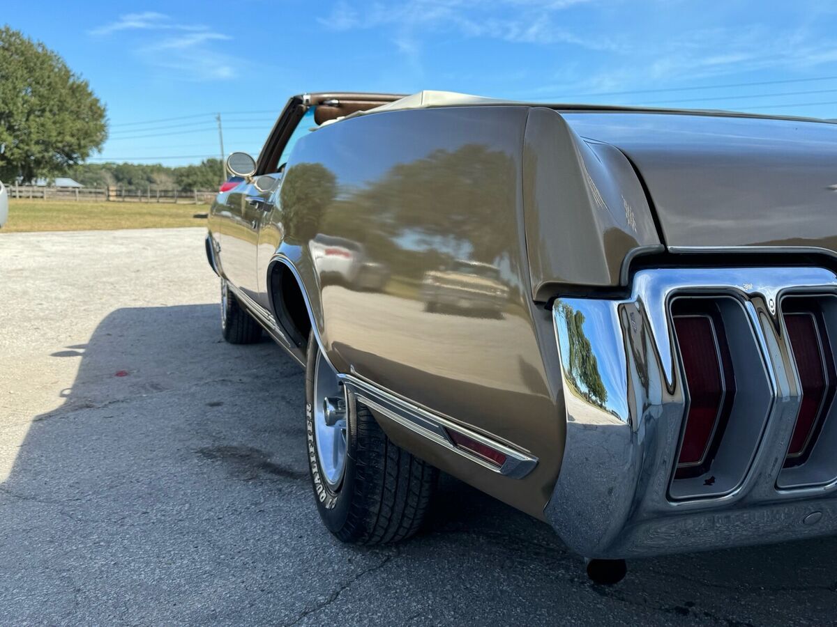 1970 Oldsmobile Cutlass convertible - photo 13