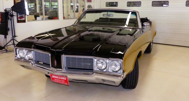 1970 Oldsmobile Cutlass -- - photo 6