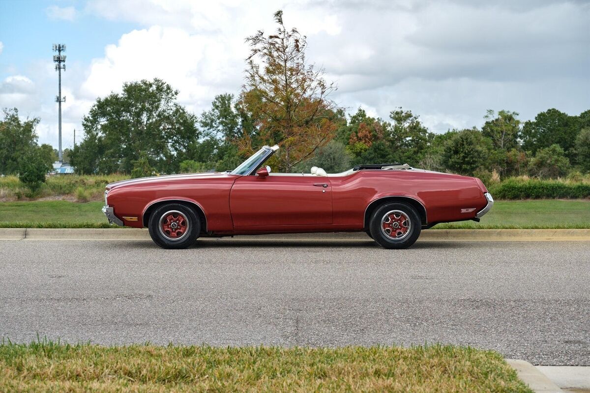 1970 Oldsmobile Cutlass - photo 2