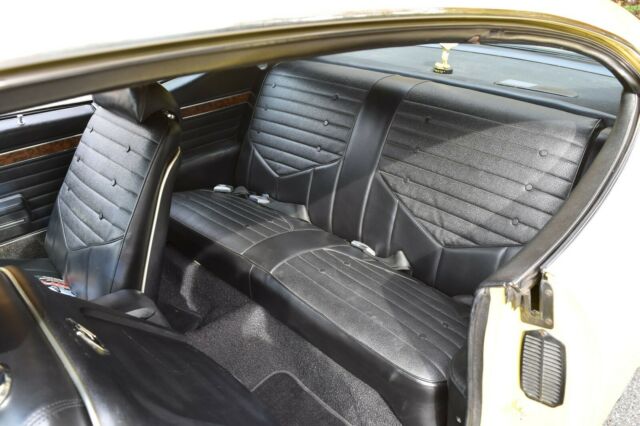 1970 Oldsmobile Cutlass Rallye 350 - photo 11