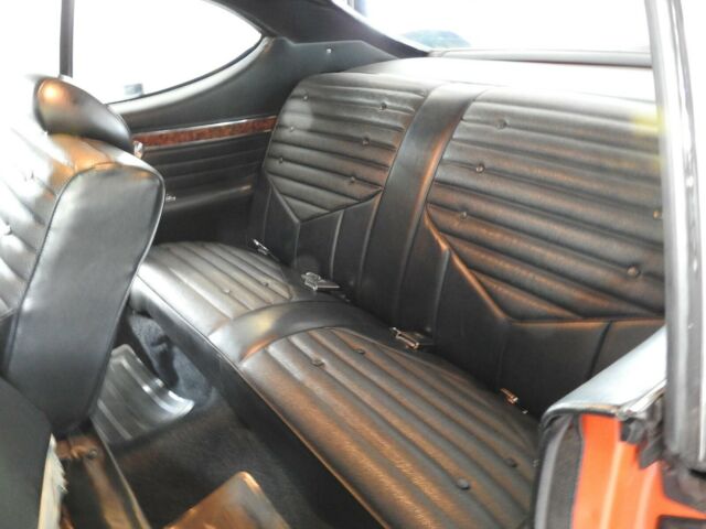 1970 Oldsmobile Cutlass S Holiday Coupe - photo 6