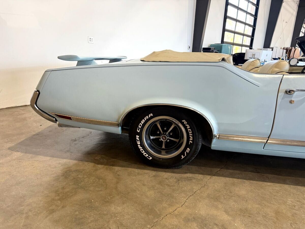 1970 Oldsmobile Cutlass 2dr Convertible - photo 12