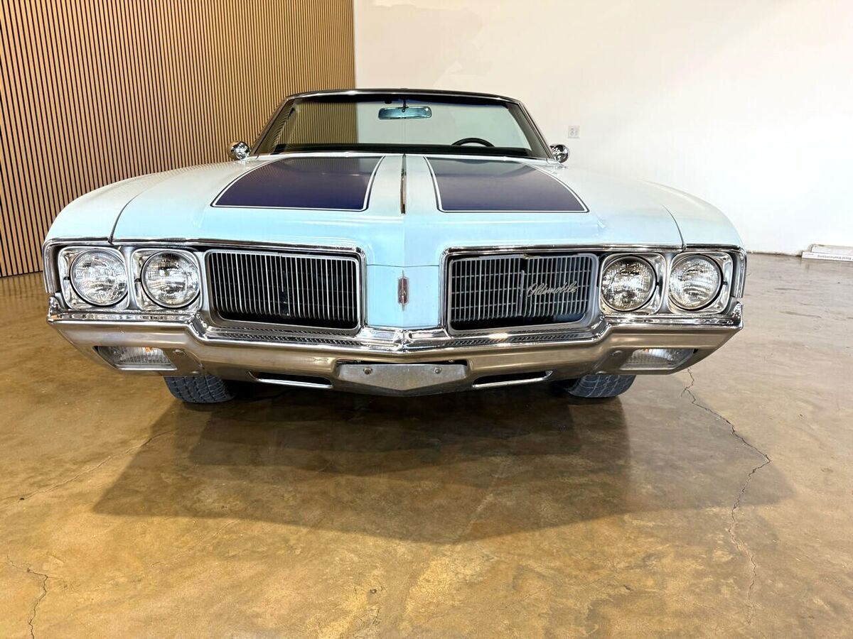 1970 Oldsmobile Cutlass 2dr Convertible - photo 5