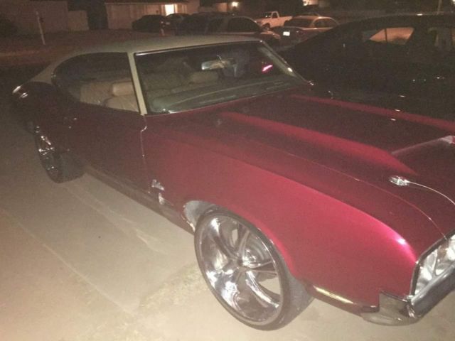 1970 Oldsmobile Cutlass Chrome