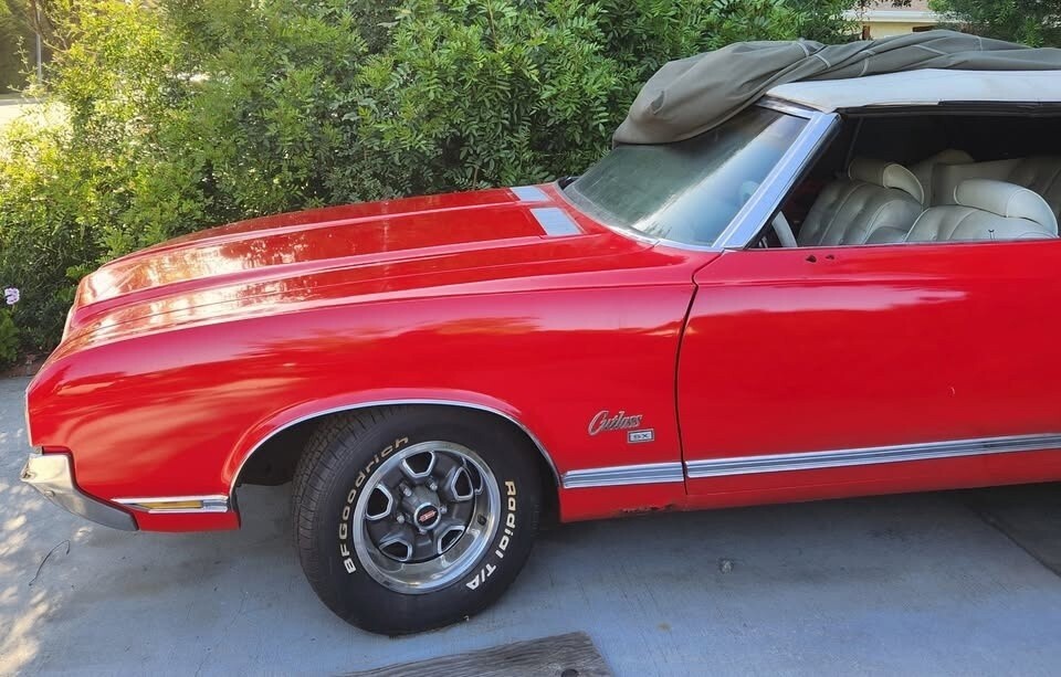 1970 Oldsmobile Cutlass - photo 2
