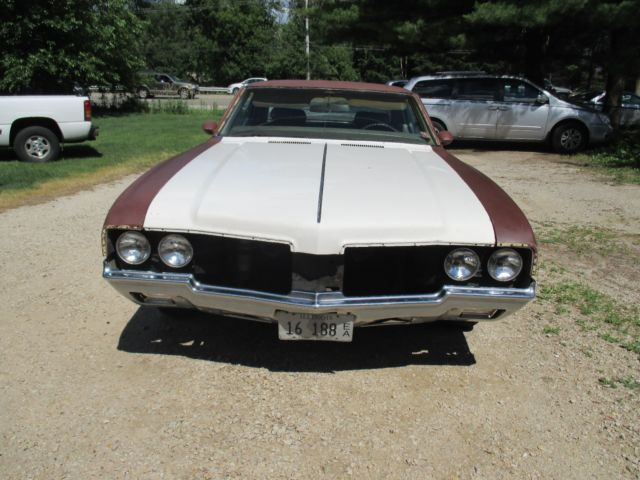 1970 Oldsmobile Cutlass SX - photo 3