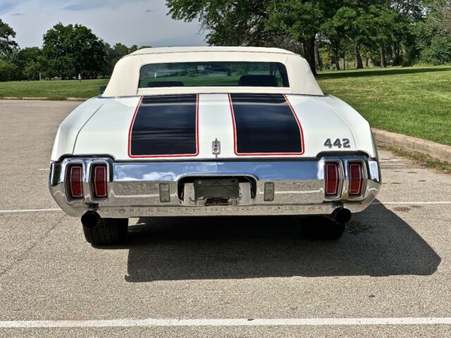 1970 Oldsmobile Cutlass Y74 Pace Car. Real Festival Car - photo 3