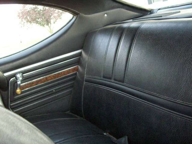 1970 Oldsmobile Cutlass F-85 - photo 9