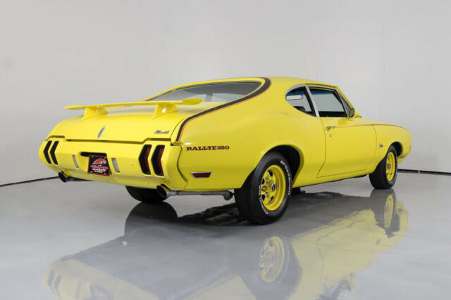 1970 Oldsmobile Cutlass Rallye 350 Documented - photo 8