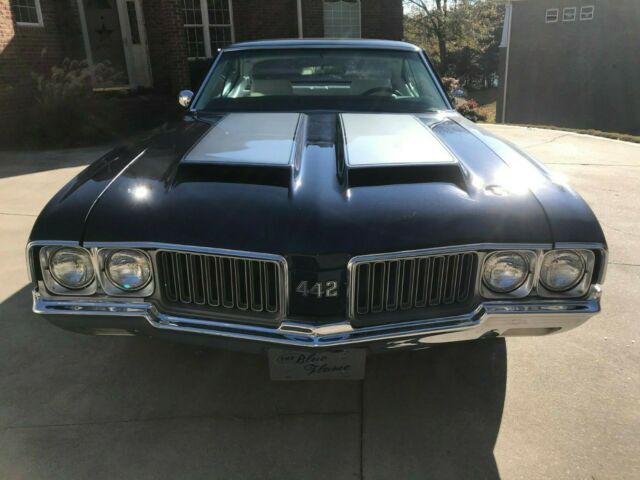 1970 Oldsmobile 442 2 Door Base Hard Top - photo 4