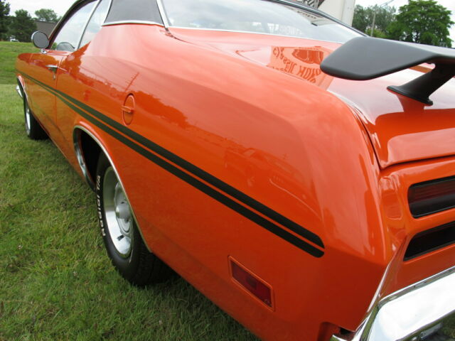 1970 Plymouth Duster - photo 6