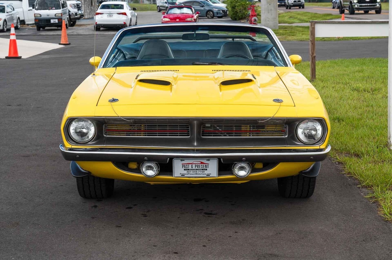1970 Plymouth Barracuda Convertible, HEMI, 4 Speed! - photo 10