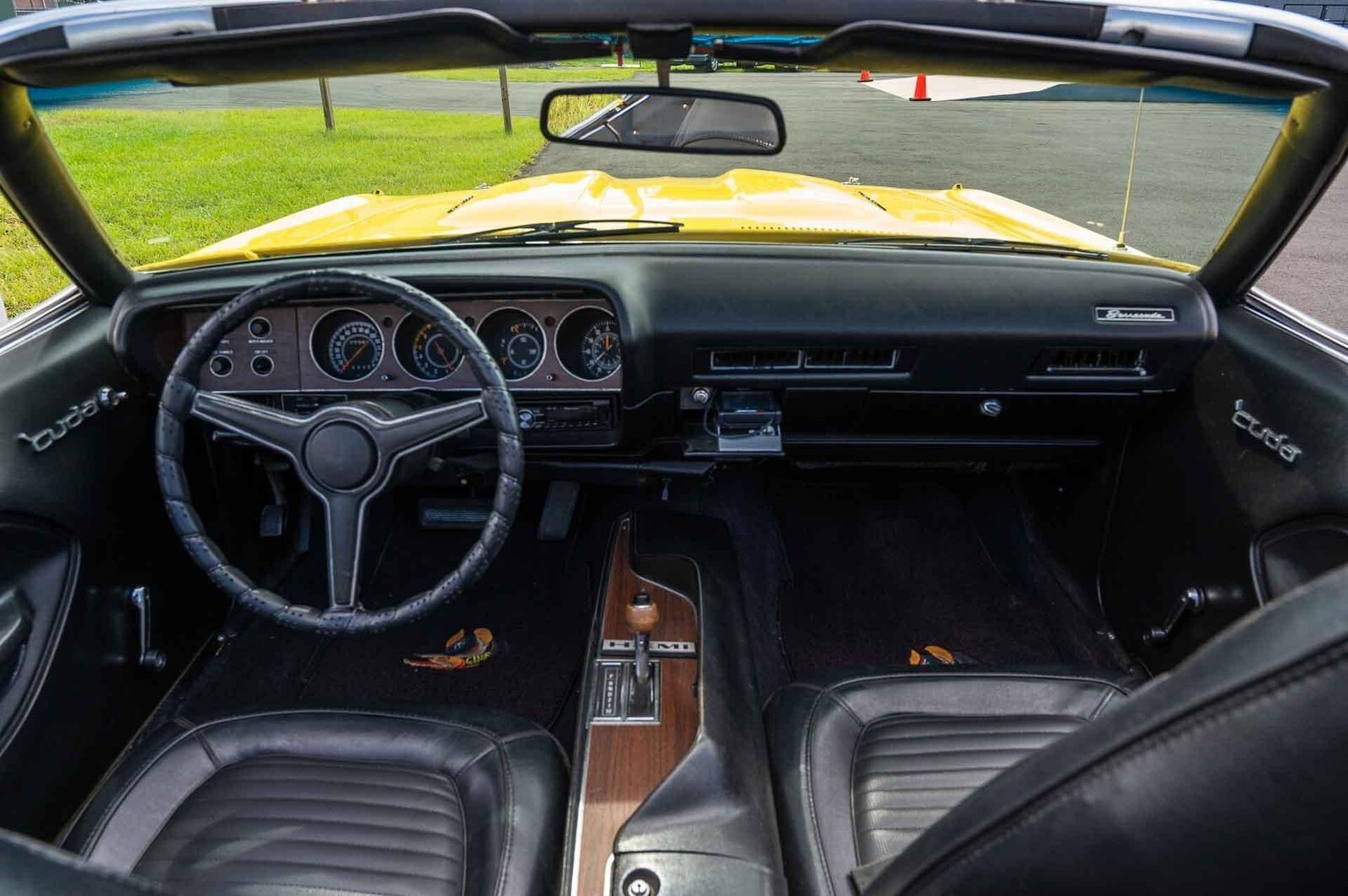 1970 Plymouth Barracuda Convertible, HEMI, 4 Speed! - photo 13