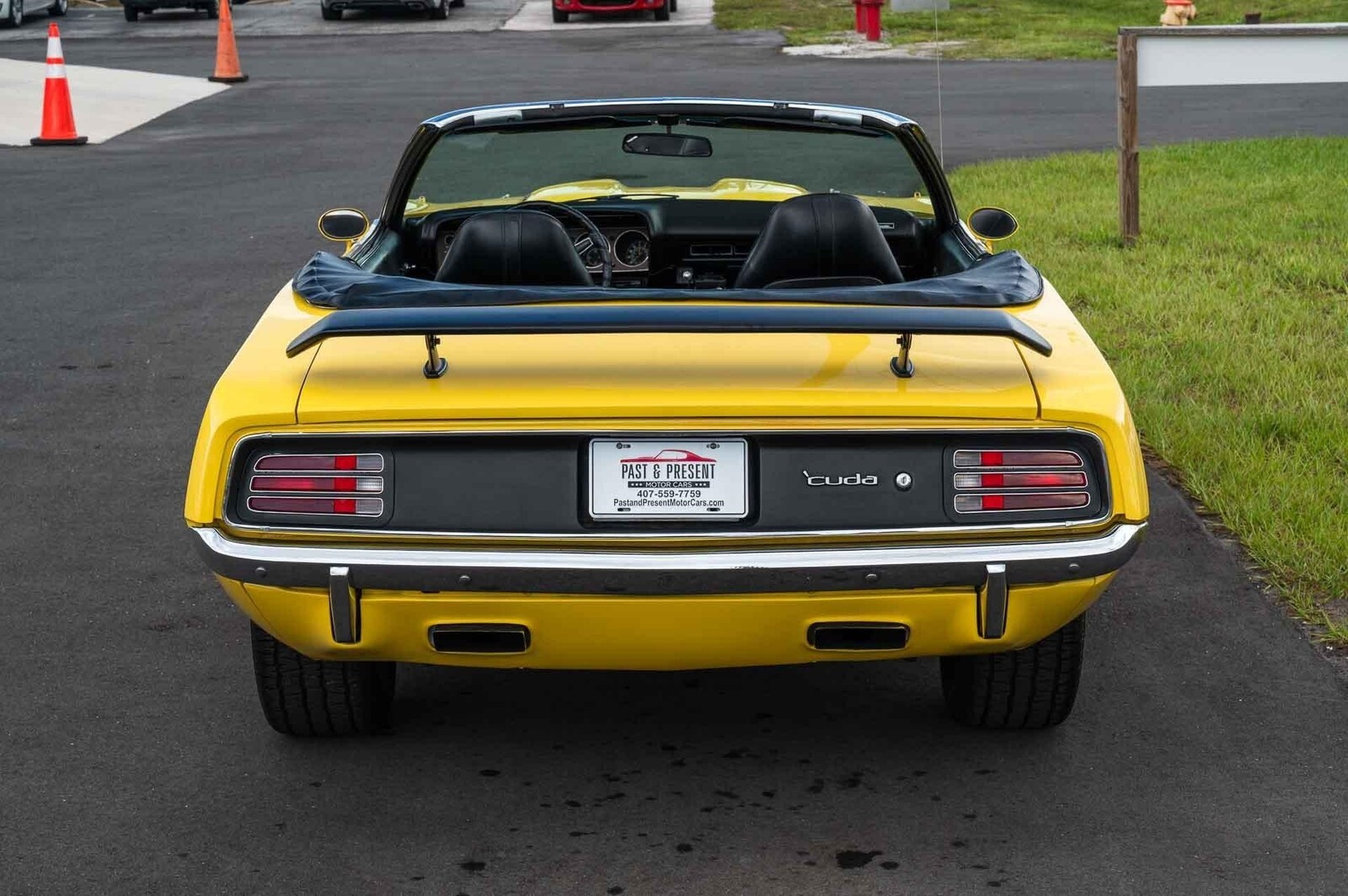 1970 Plymouth Barracuda Convertible, HEMI, 4 Speed! - photo 5