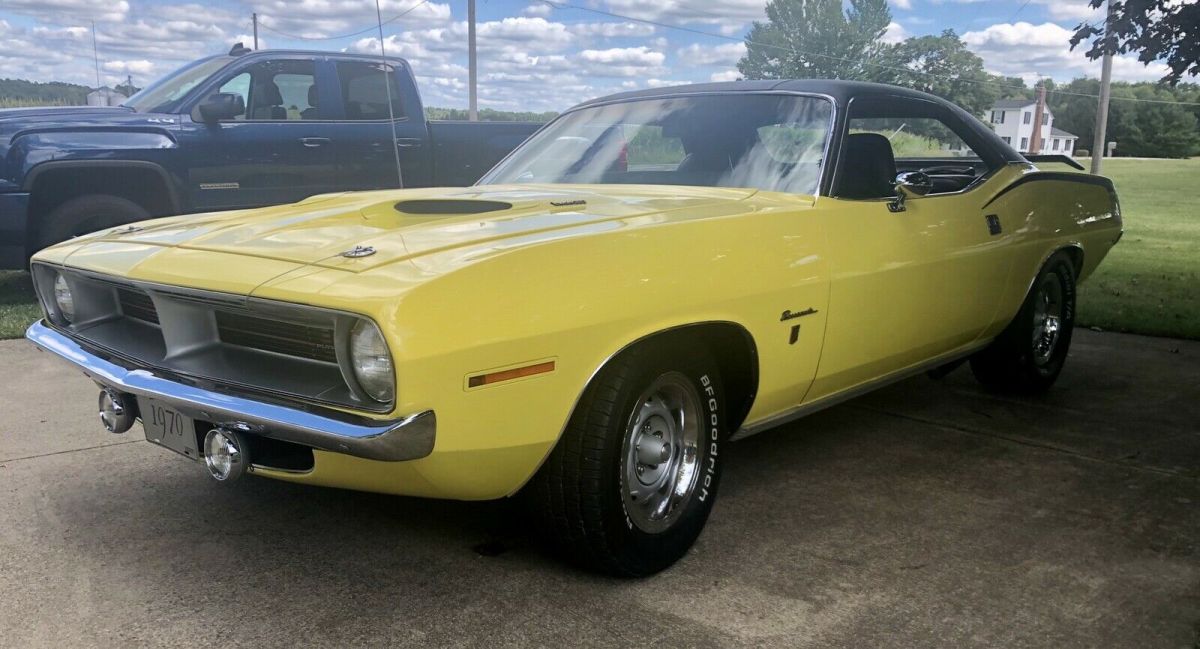 1970 Plymouth Barracuda Coupe Yellow RWD Manual 1970 Barracuda Gran Coupe 1970 Plymouth Barracuda 1970 Barracuda Gran Coupe