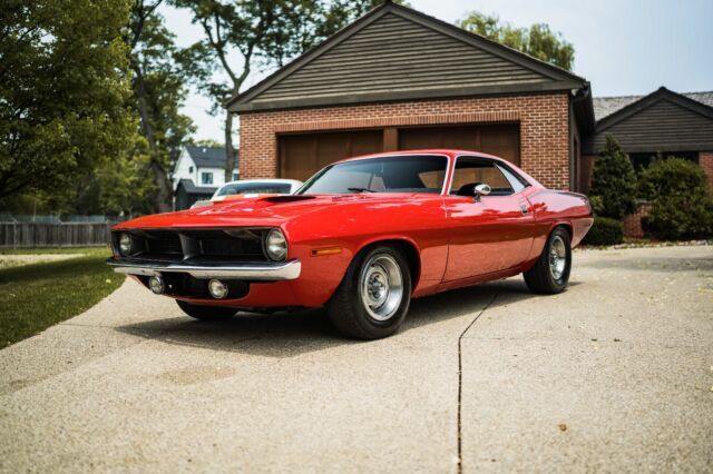 1970 plymouth barracuda, hemi engine, rally red, fully restored, manual trans 1970 Plymouth Barracuda